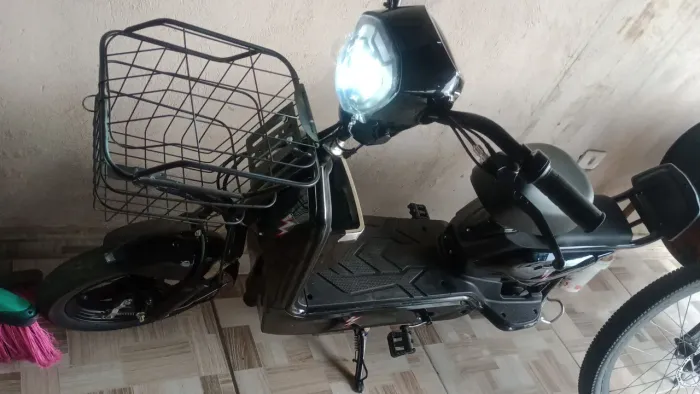 TROCO OU VENDO.4800$