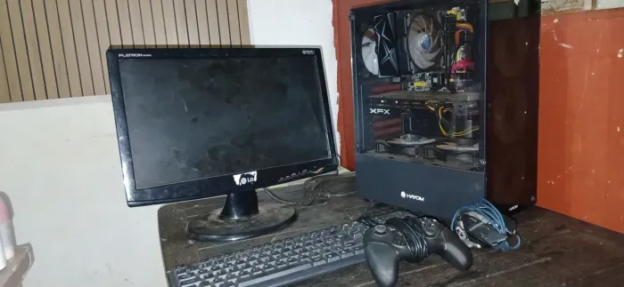 Vendo pc gamer acessórios inclusos 