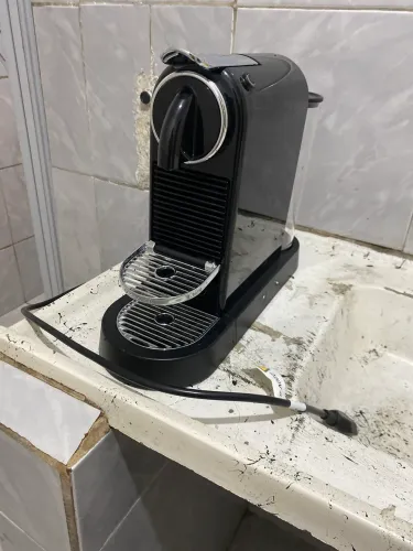 Cafeteira nespresso citiz (nova na caixa) 