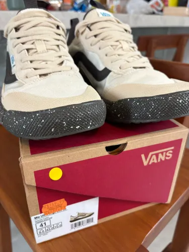 Tênis Vans Ultrarange EXO SE