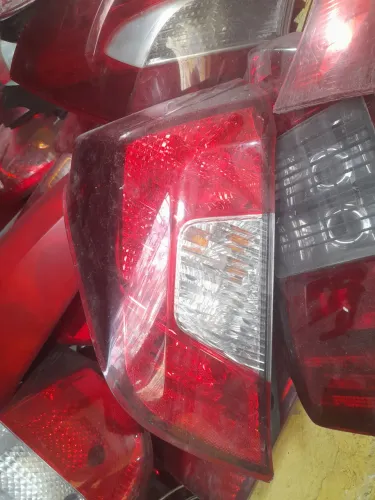 Lanterna do Honda Fit 2015 a 17