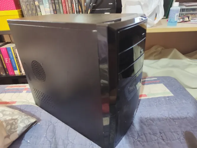 Gabinete (PC para estudo/básico)