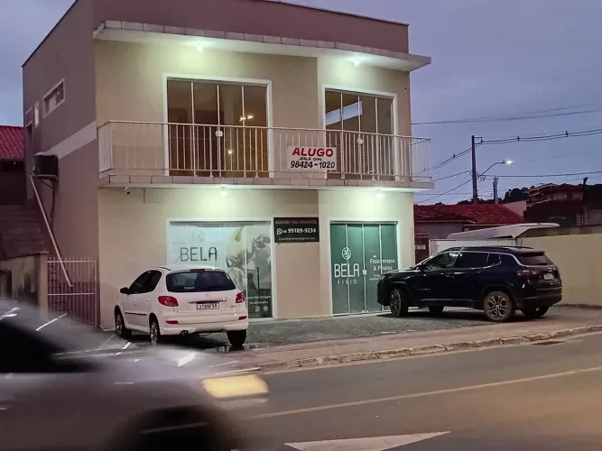 Alugo sala 90m  Rua geral do bela vista .