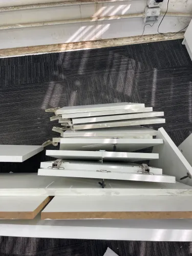 Doação de MDF pedaços e chapas usadas