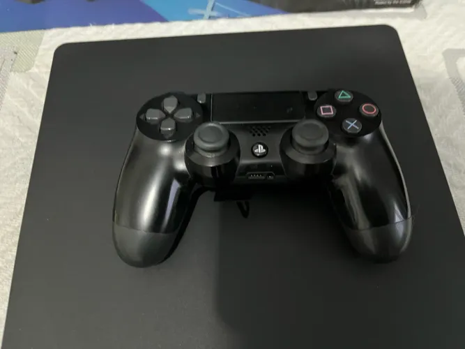 PS4 seminovo
