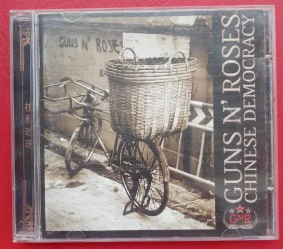 CD Guns n' Roses - Chinese Democracy