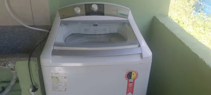 Máquina com defeito para quem gosta de consertar 