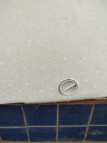 Caixa térmica isofort 100 litros nova 