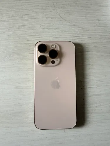 IPHONE 16 PRO