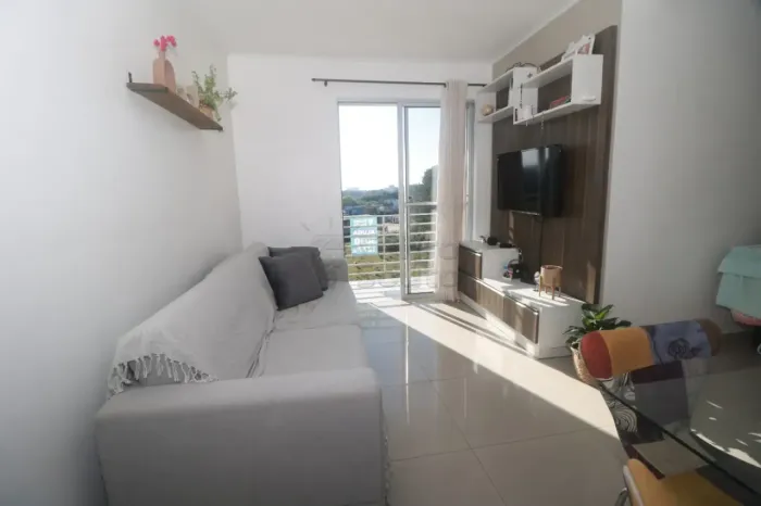 Apartamento mobiliado para locação no Condomínio Reserva D`Ouro - Pelotas