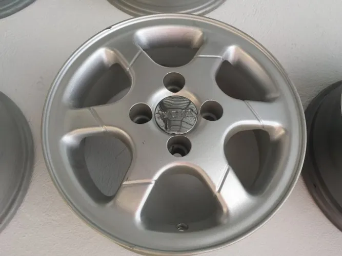 Roda aro 13 fiat turbo prata 4x98 jogo novas