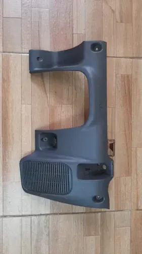 Moldura Inferior Coluna Volante L200