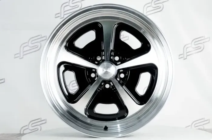 Rodas Magnum Aro 17" / Tala 7" / Furação 5x114,3