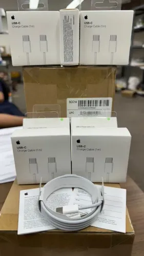 Apple Cabo trançado para recarga com conector USB-C (1m) ?