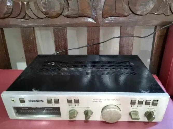 Amplificador Gradiente Model 126