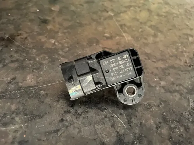 Sensor map Cherry Arrizo 6 f01r00e099 b11-3614022