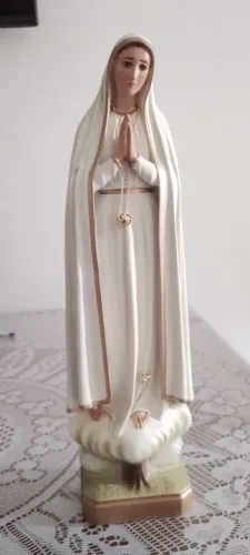 Imagem nossa senhora de Fátima 38 cm resina pintada 
