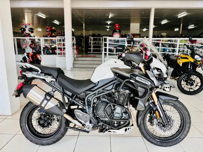 Triumph TIGER 1200 XC 2014 - Abaixo da Fipe