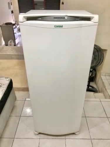Geladeira cônsul Frost free , geladeira pequena duas portas