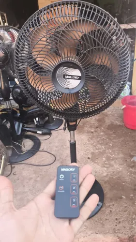 Ventilador de pé 