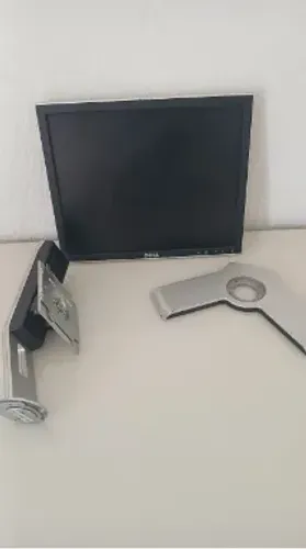 MONITOR DELL  1708FPT  (Retirada de peças).