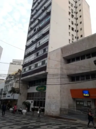SALA COMERCIAL AMPLA NO CENTRO DA CIDADE