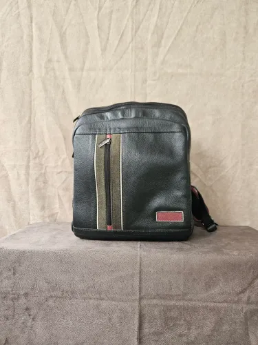 Mochila da Bagaggio para notebook em couro legítimo