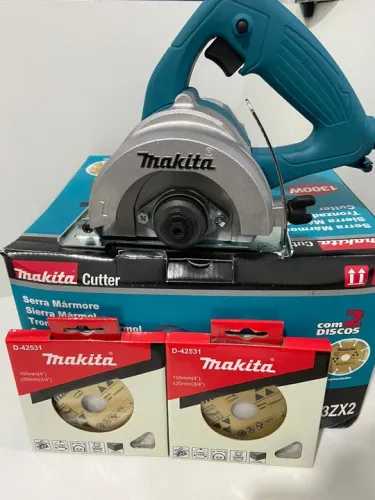 Serra Marmore Makita 110mm Profissional com disco