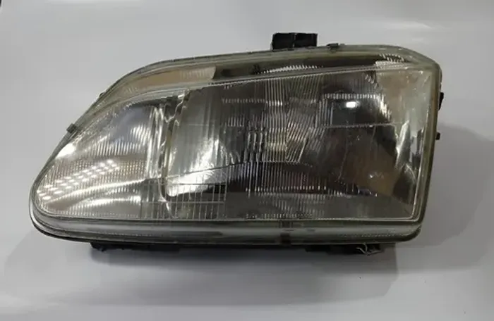Farol Esquerdo Scenic Megane 1996 - 1999 Esquerdo/motorista