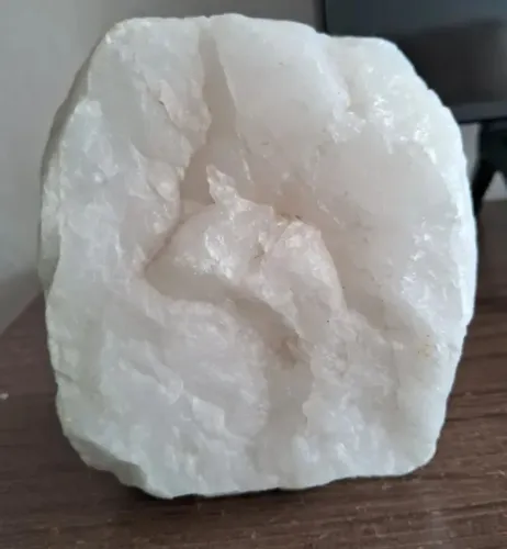 Quartzo Branco Leitoso Com 2,6kg E 13cm - Pedra Da Paz