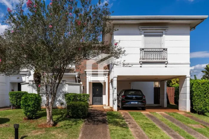 CASA À VENDA EM CONDOMÍNIO FECHADO COM 3 SUÍTES EM BARÃO GERALDO.