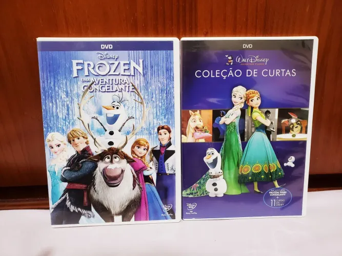DVDs Frozen - Uma Aventura Congelante e Coleção de Curtas da Disney