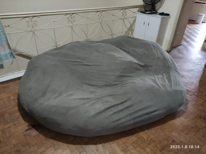 Puff gigante ( muito espaçoso)