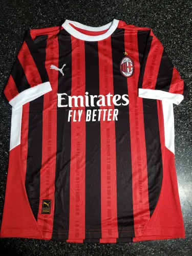 Camisa de Futebol AC Milan 2023/2024 - Puma