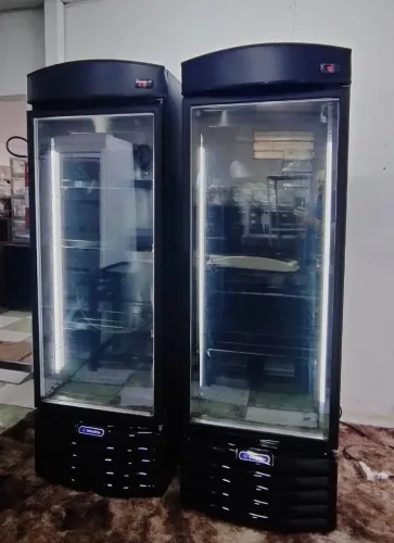 Cervejeira Usada Metalfrio - Preta - Valor Individual