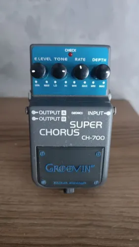 Pedal Chorus Groovin' Super Chorus CH-700
