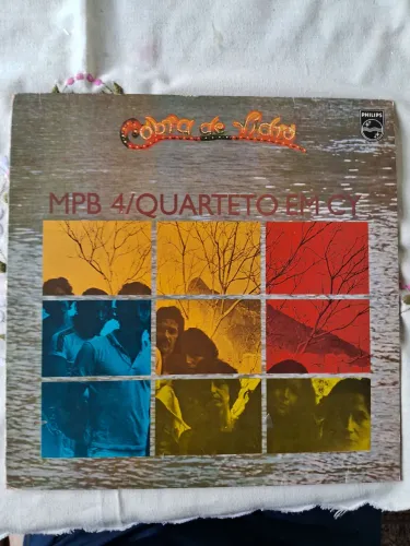 Disco de Vinil LP Quarteto em Cy MPB 4 - Cobra de Vidro