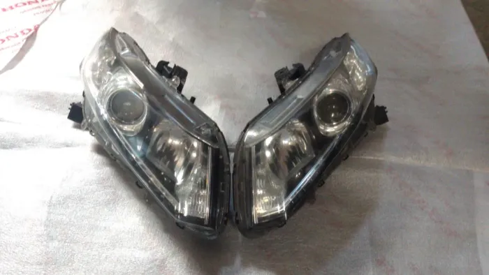 Farol Honda civic 2012