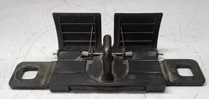 Batente Tampa Traseira Audi A3 2000 -  2005 - Preto