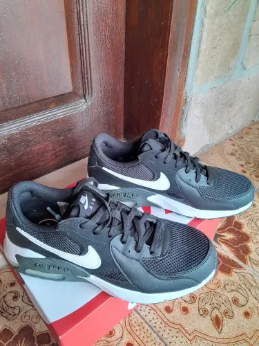 Tênis nike Air Max excee