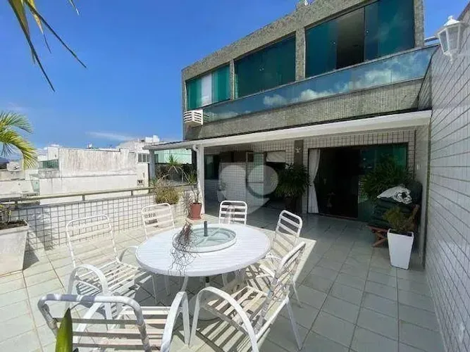 Cobertura com 3 quartos à venda, 250 m² por R$ 1.050.000 - Recreio dos Bandeirantes - Rio