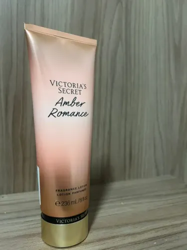 Loção Corporal Victoria's Secret Amber Romance.