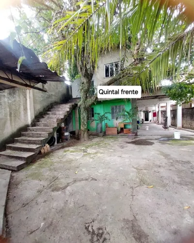 DUAS CASAS DE 2 QUARTOS CADA EM CAXIAS.
