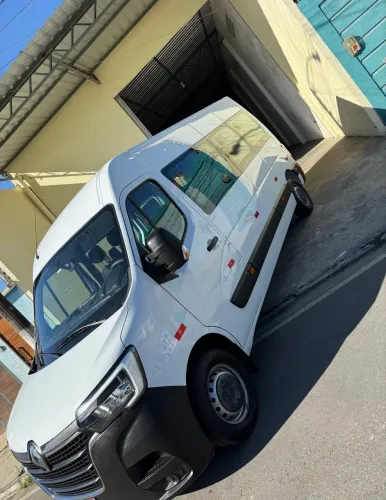 Renault Master 2.3 DCI Executive Longo 16L Dies 2025