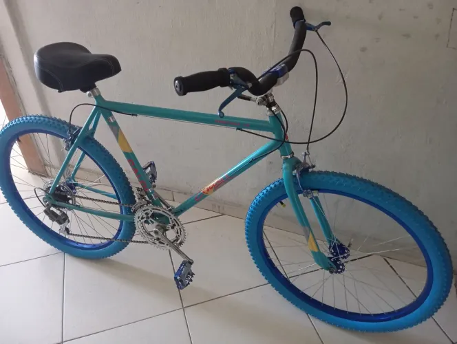 Bicicleta Caloi cruiser montana 10 