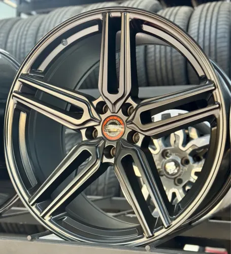 Rodas Vossen Aro 20 duas tala 9 e 10 furacão 5x112 e 5x114