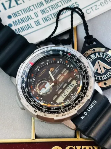 Relógio Citizen Wingman 8945 Raro Estado de Zero na Caixa - ATENÇÃO BIP NÃO FUNCIONA
