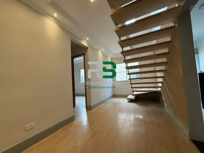 Cobertura à Venda no Condomínio Villa Bella