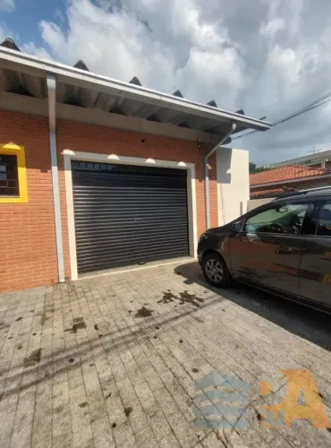 SALA COMERCIAL em Jaguariúna - São Paulo, Santa Cruz