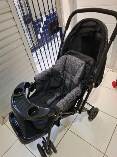 Carrinho de Bebê Reverse COSCO + Mosquiteiro BUBA brinde